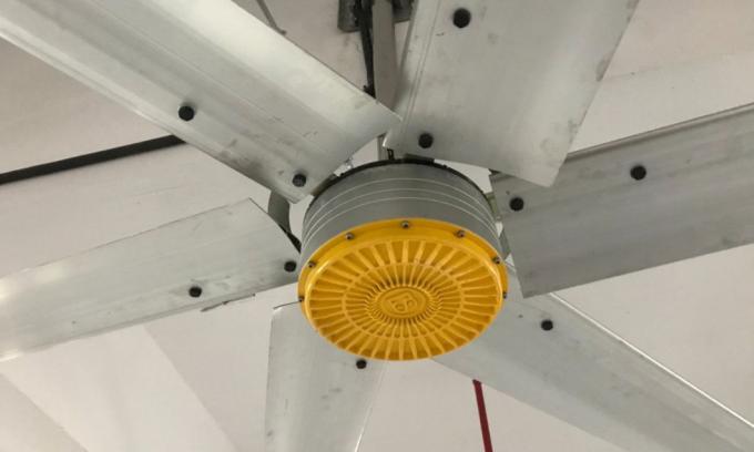 El control button rápido ajusta la fan de Hvls del aire interior para que haya ventilación del gimnasio