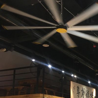 Un buen precio. 380V/220V Voltado 2.4m 8FT PMSM Motor HVLS Ventilador de ventilación para refrigeración de aire de restaurante en línea