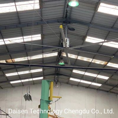 Un buen precio. 7.3 metros 24FT HVls ventilador de techo industrial grande para enfriamiento de gran y gran espacio cuchilla de aluminio en línea