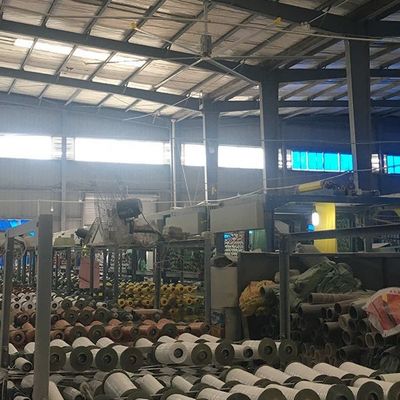 Un buen precio. Ventiladores industriales de techo grandes con motor PMSM de ahorro de energía en el mercado competitivo en línea