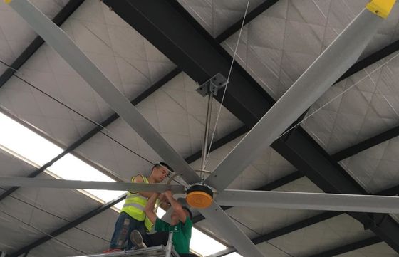 Un buen precio. Ventilación de escape axial sin escobillas de CC Flujo de enfriamiento de ventilador industrial Pmsm 5m en línea